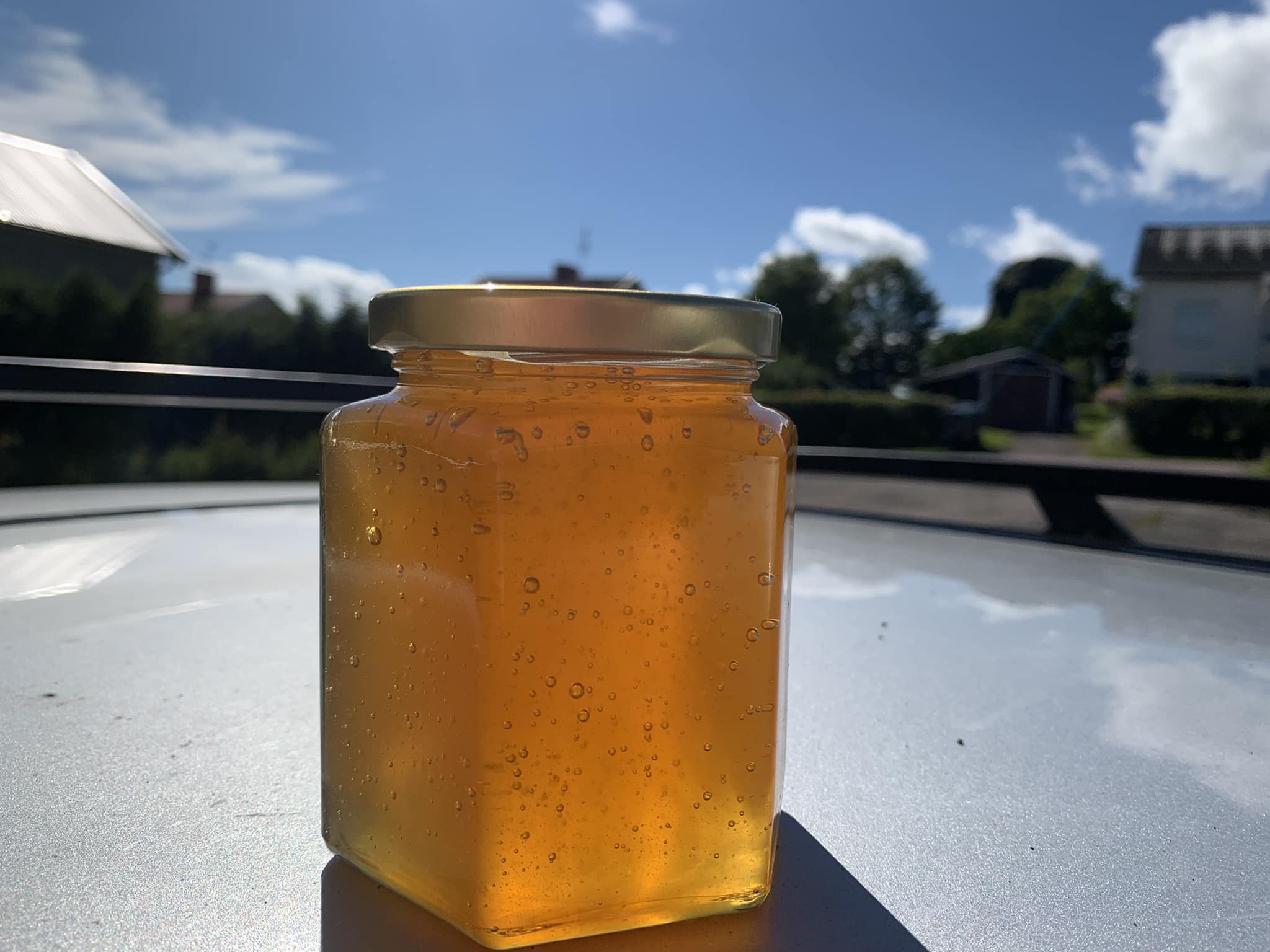 Flytande honung med stort inslag av ljung